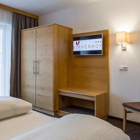 Birkenhof Premium Apart & Suites Lermoos Exteriör bild