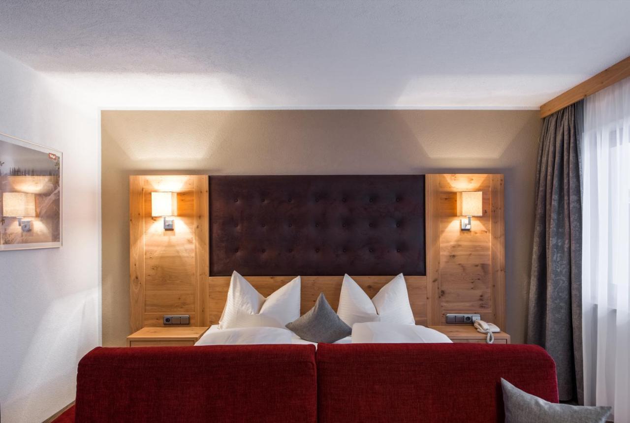 Birkenhof Premium Apart & Suites Lermoos Exteriör bild