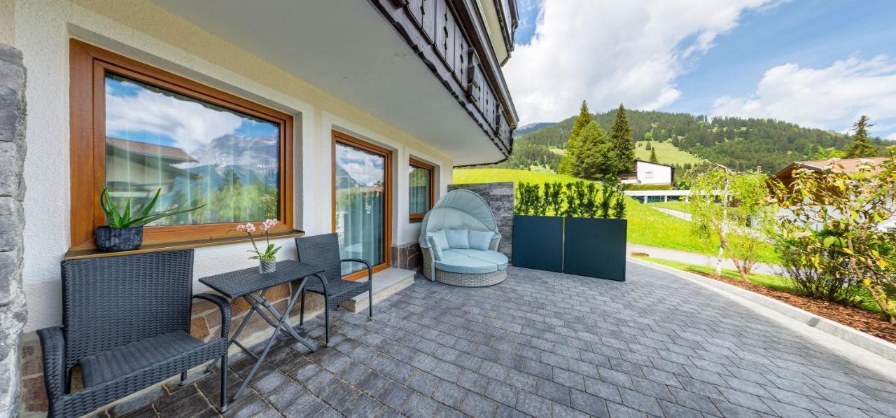 Birkenhof Premium Apart & Suites Lermoos Exteriör bild
