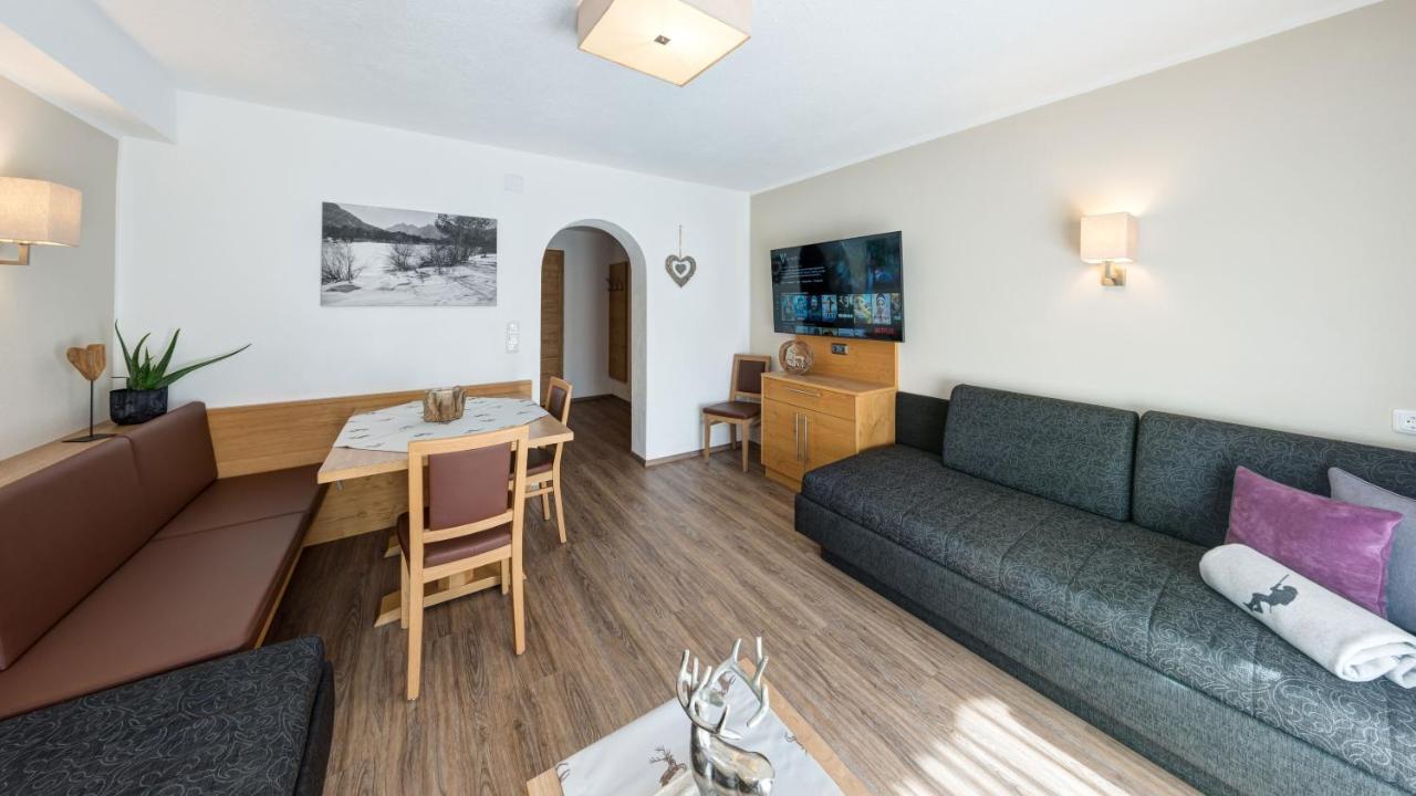 Birkenhof Premium Apart & Suites Lermoos Exteriör bild