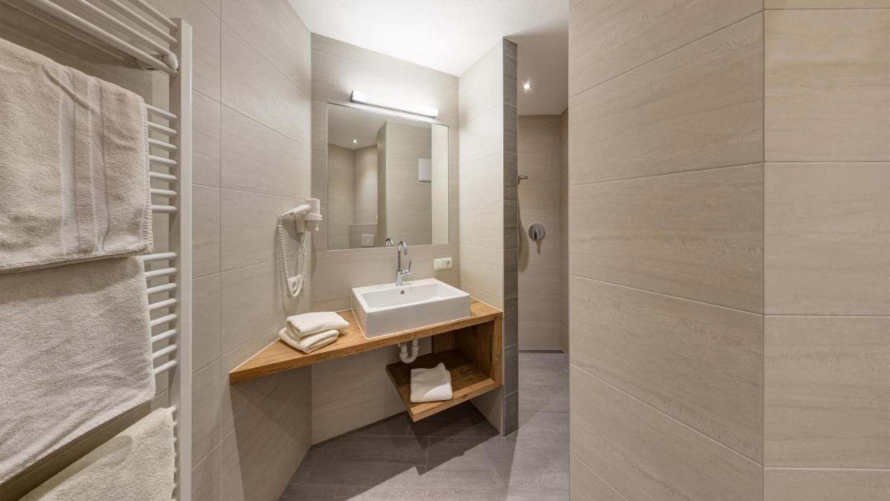 Birkenhof Premium Apart & Suites Lermoos Exteriör bild