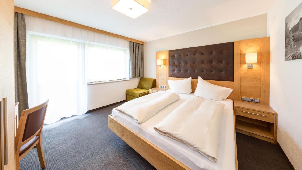 Birkenhof Premium Apart & Suites Lermoos Exteriör bild
