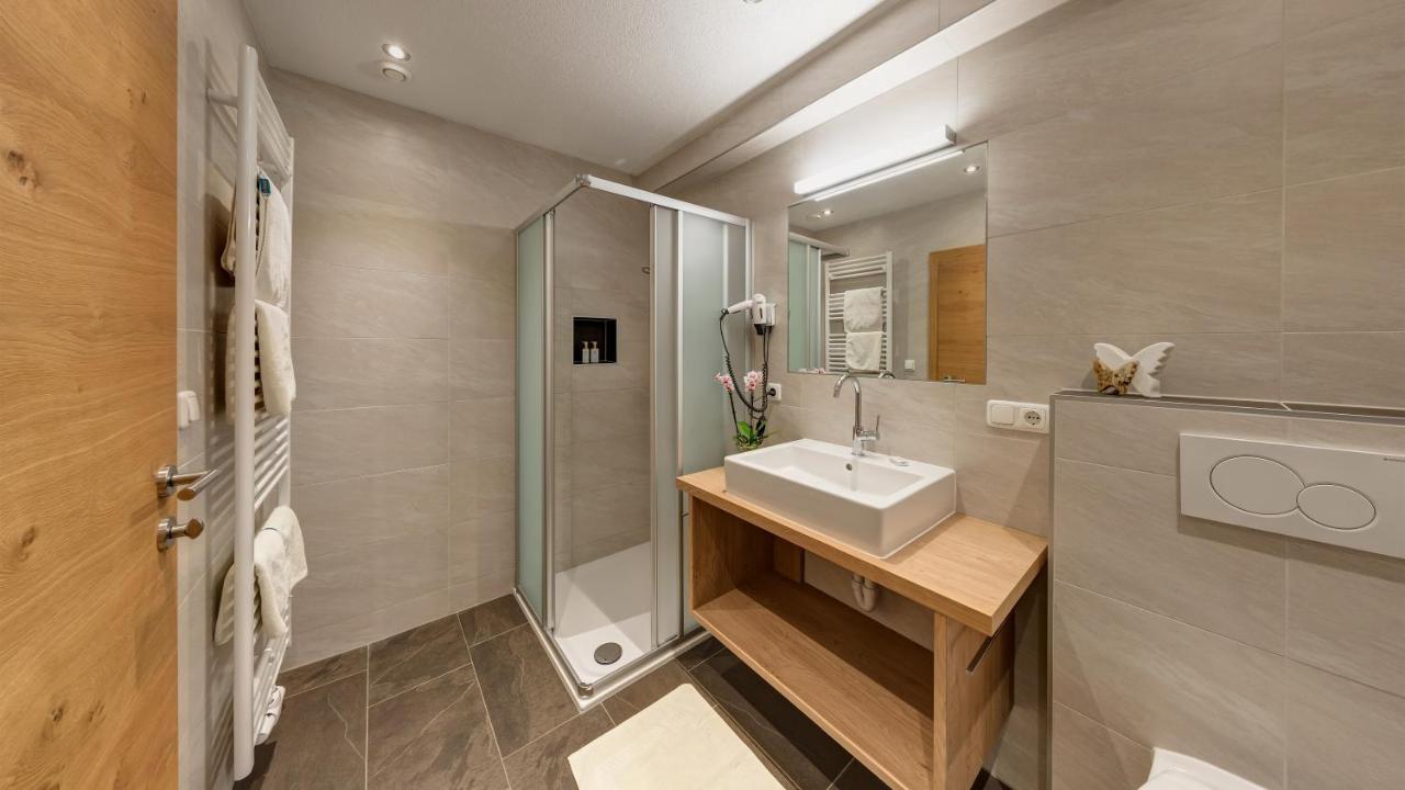 Birkenhof Premium Apart & Suites Lermoos Exteriör bild