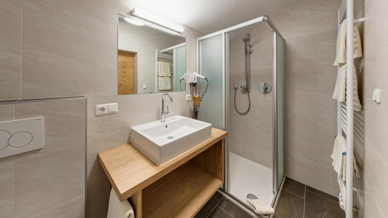 Birkenhof Premium Apart & Suites Lermoos Exteriör bild